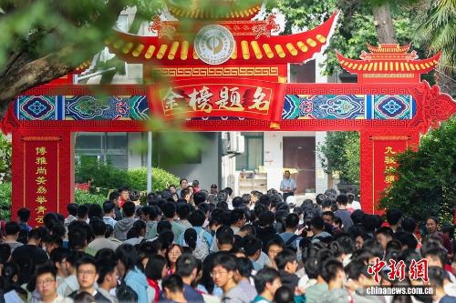 百姓身边无小事 细节之处暖人心