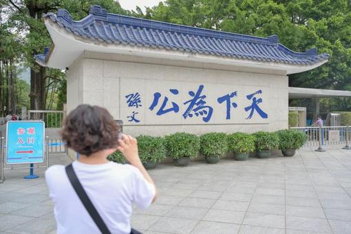 朝军个炮兵旅团转为射击待命